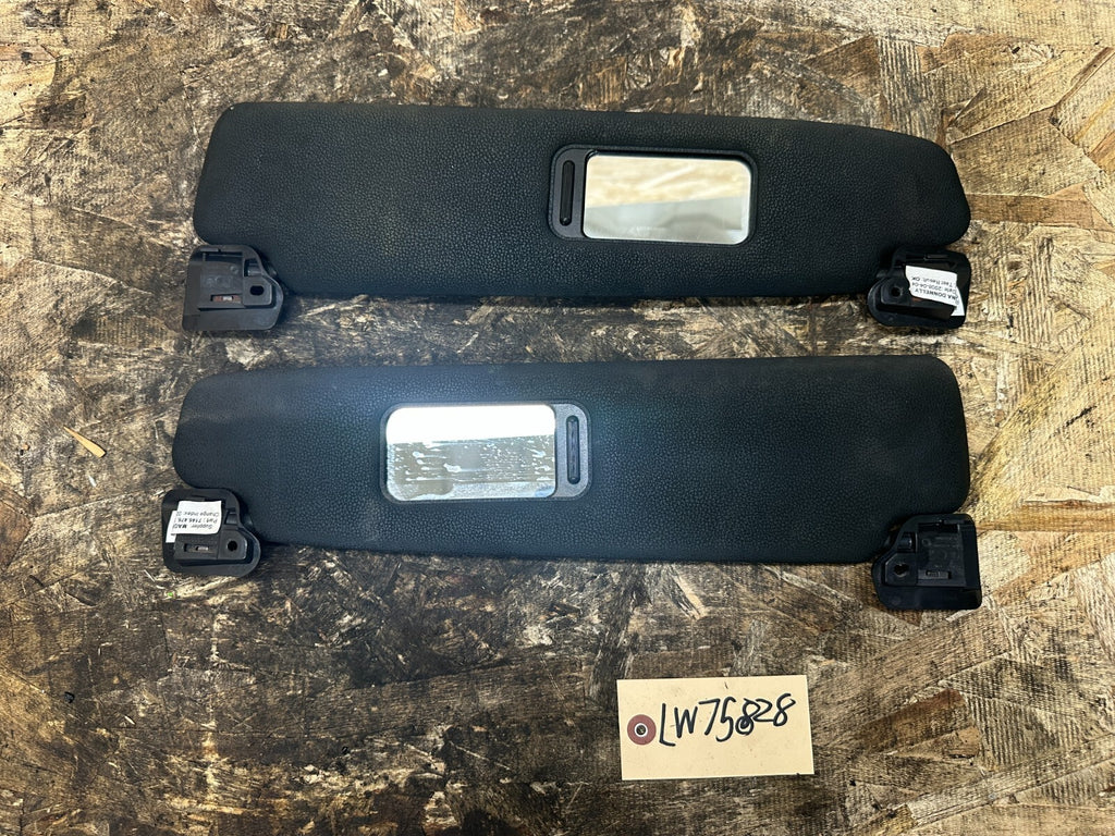 BMW 2002-2008 E85 E86 Z4 BLACK SUN VISOR SET 2PC OEM 7146476+7146475