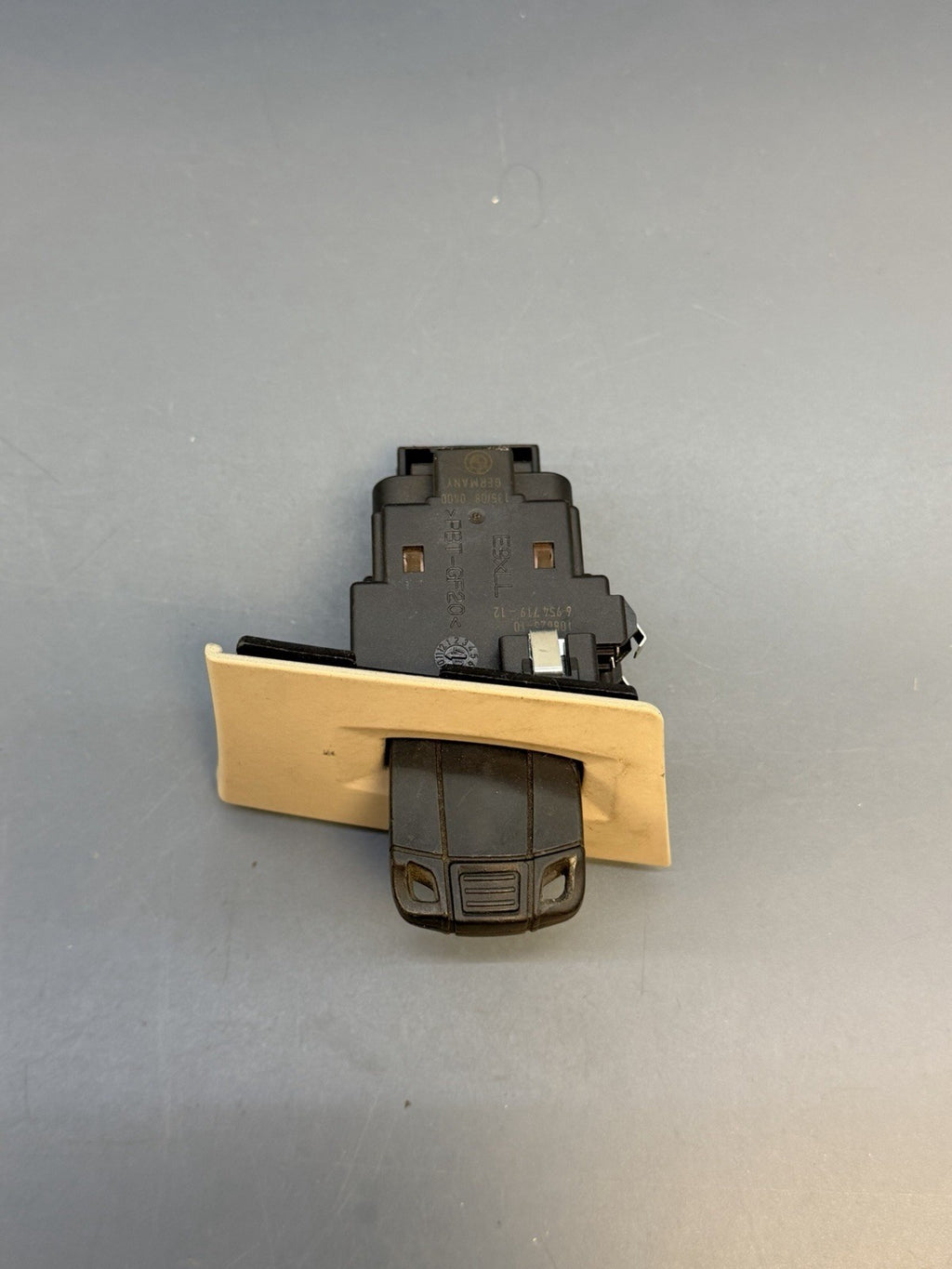 07-13 BMW 128I 328I 328XI E90 E92 N51 MSV80.1 ECU ECM CAS3 KEY IGNITION 7587166