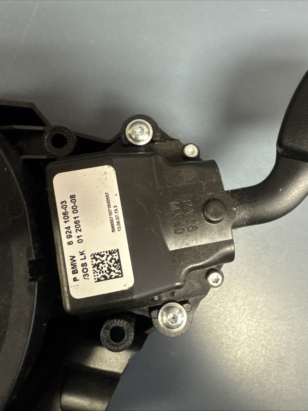 BMW 04-10 5 SERIES STEERING COLUMN HUB+CLOCK SPRING+STOCK SWITCHES OEM 6968195