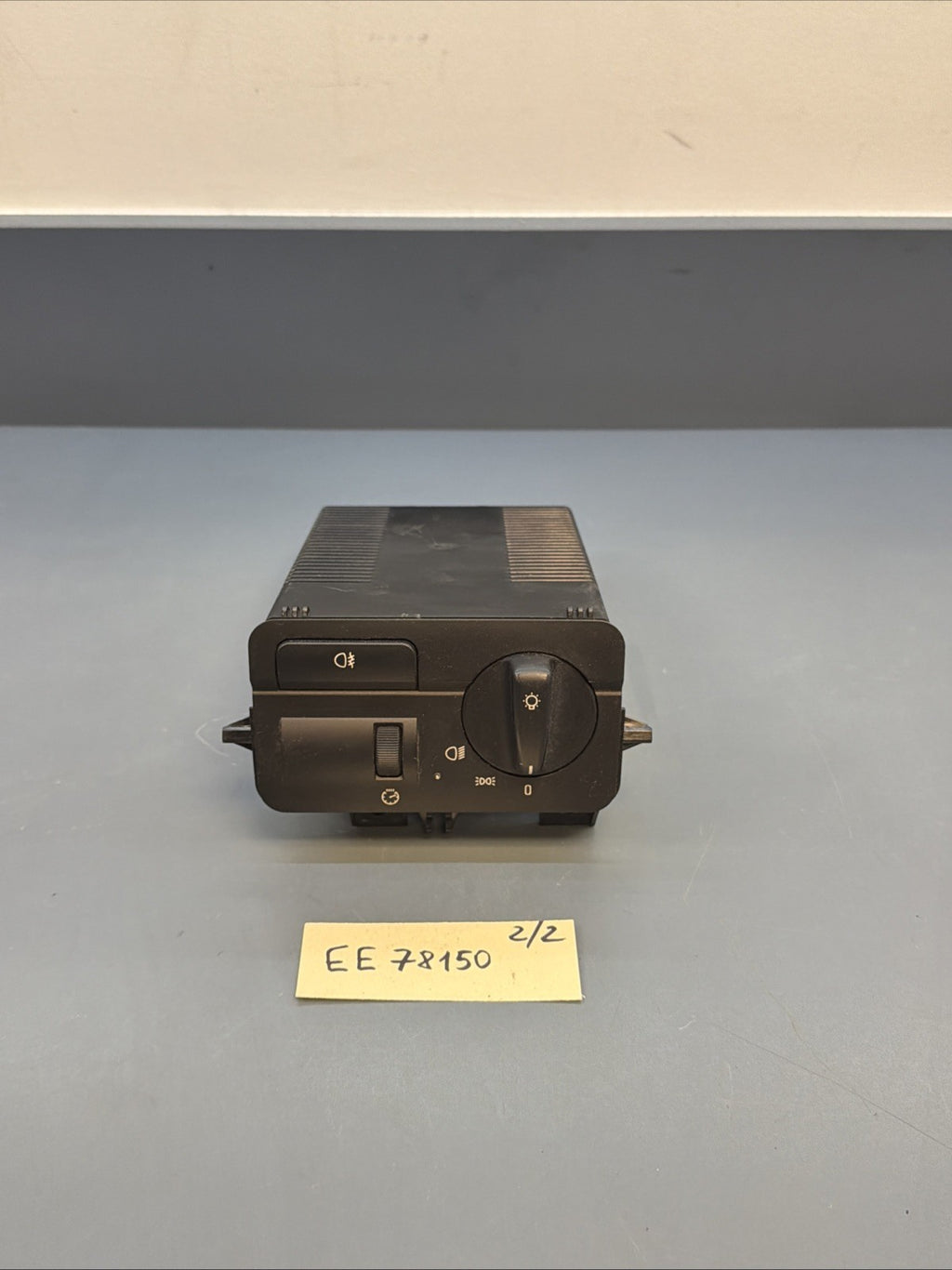 BMW E46 3 Series Xenon Headlight/Foglight Switch 6907952