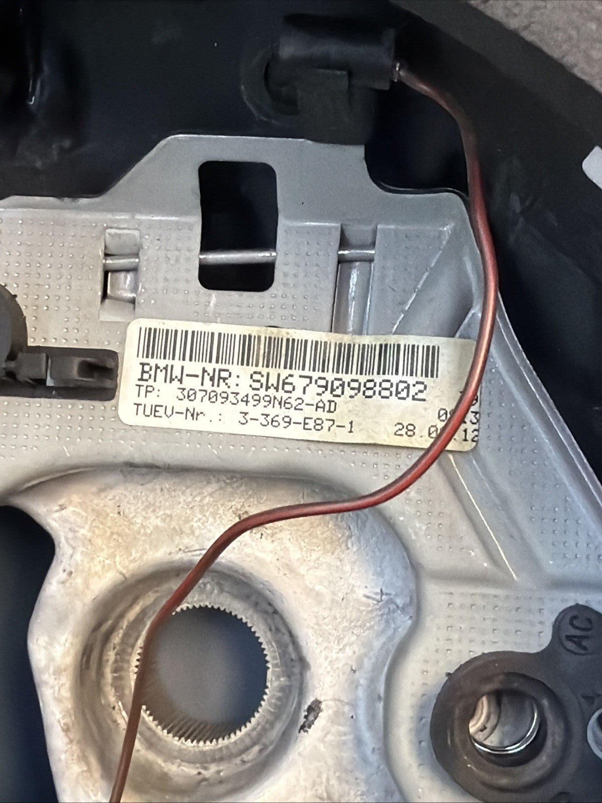 2011-2013 BMW E92 E90 328I 335I LCI STEERING WHEEL 6790988 OEM