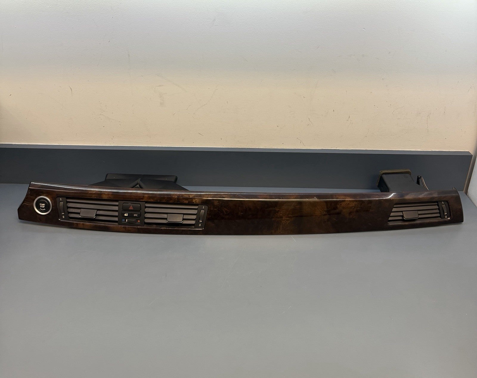 07-13 BMW 335i E90 E92 Center Dashboard Trim Panel Wood Grain Vents 6985540