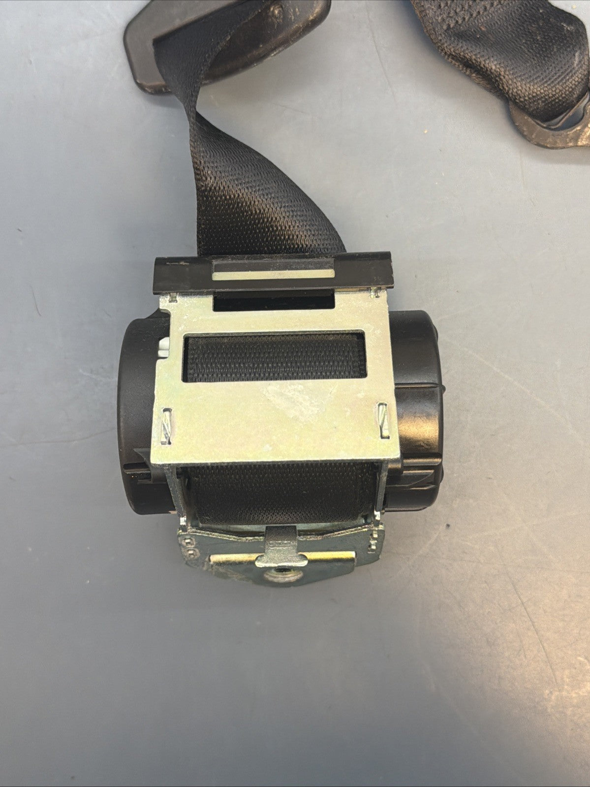 OEM Rear Right Or Left Seatbelt FOR 2012 2013 2014 2015 BMW X1 E84 608201000D