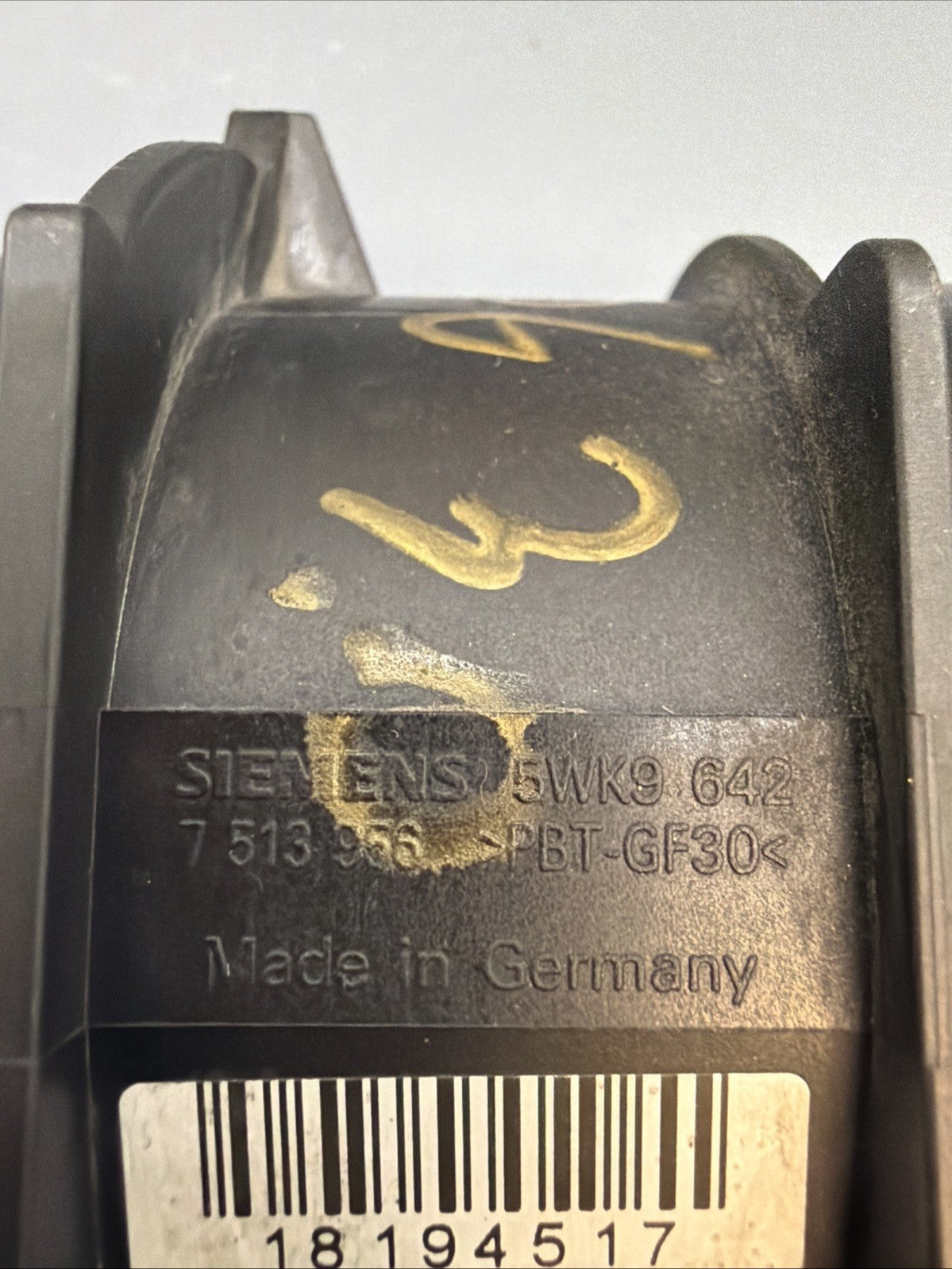 99-06 Bmw E46 E53 3 Series Engine Hot Film MAF Sensor Meter Oem 7513956