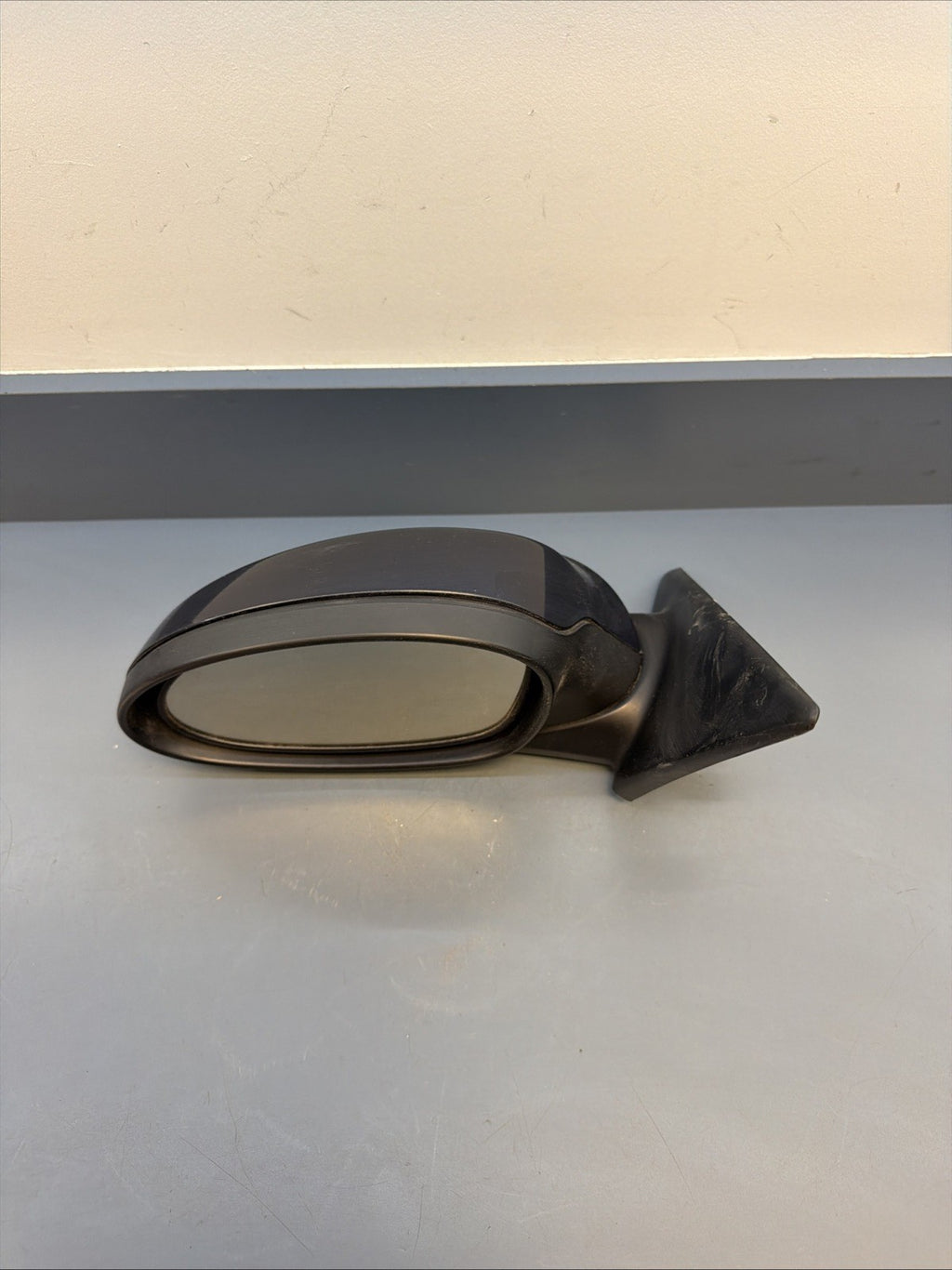 2007-2008 BMW 335i Front Left Driver Side Door Rear View Mirror 7075626 OEM