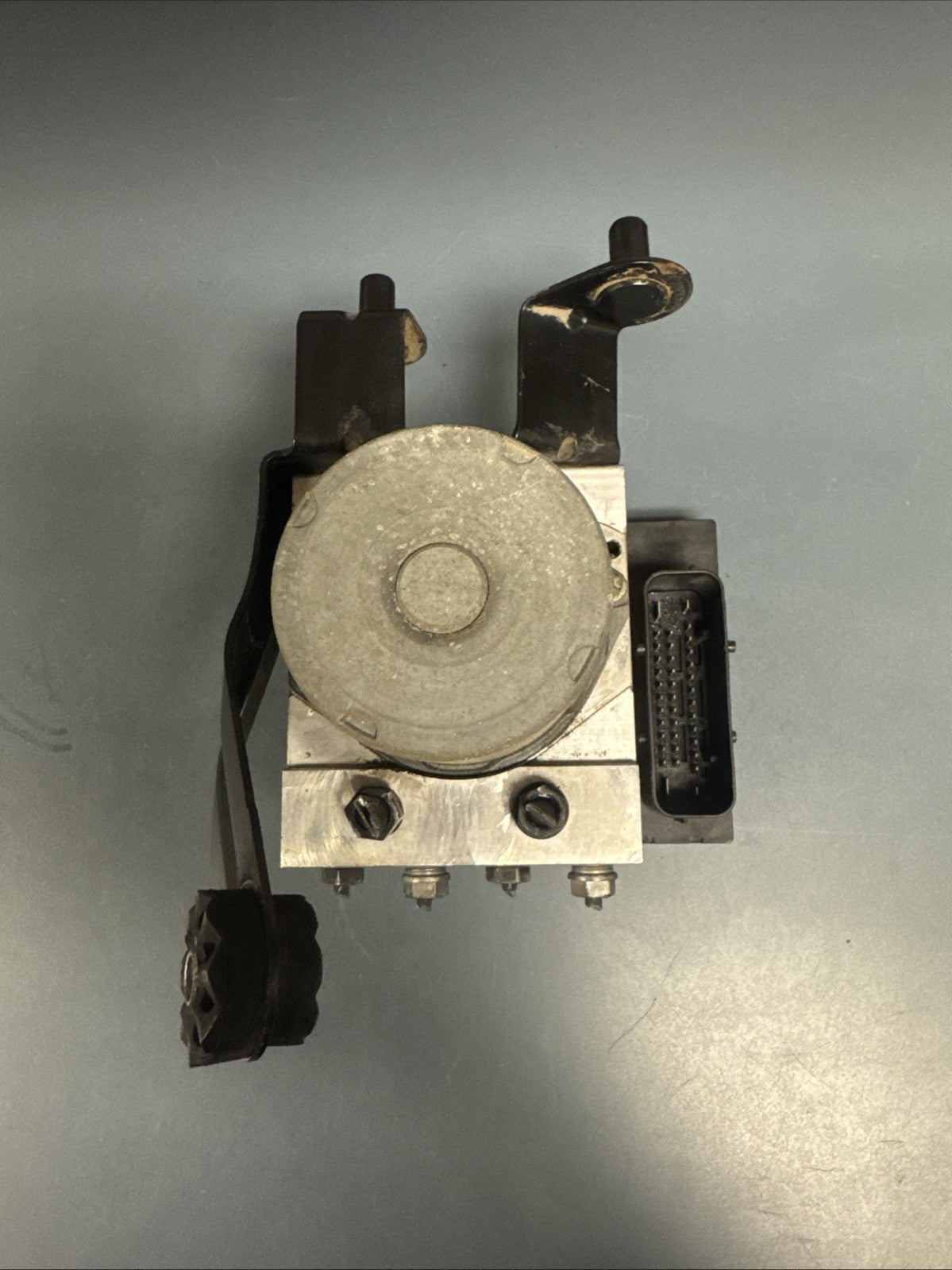 BMW 5 SERIES E60 E61 525IX 530XD 530XI ABS PUMP MODULE ESU 6774000