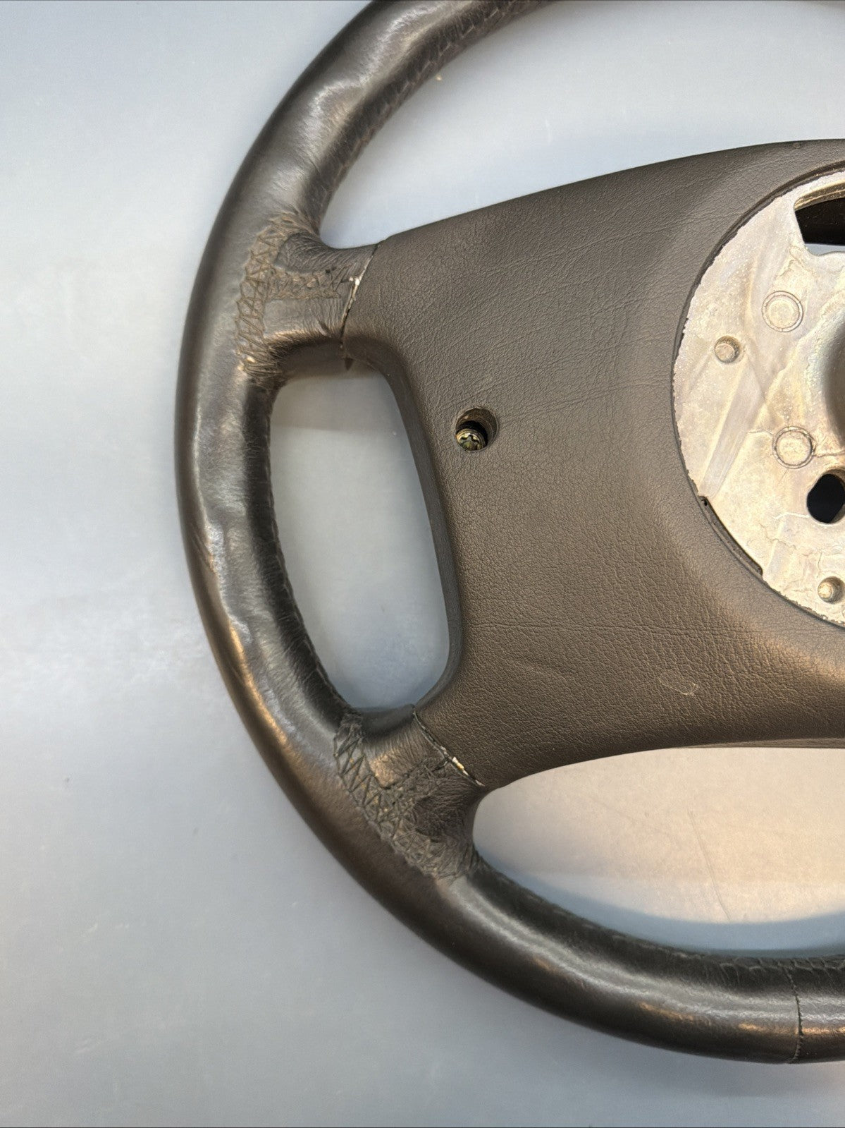 99-05 Bmw E46 3 Series Basic Leather Steering Wheel Black Unit 6753947