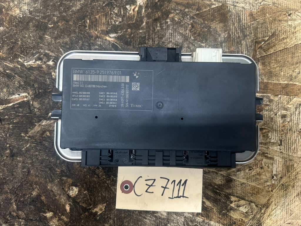 BMW 2010-2017 F10 5 SERIES FOTTWELL LIGHTING BODY CONTROL MODULE OEM 9251976