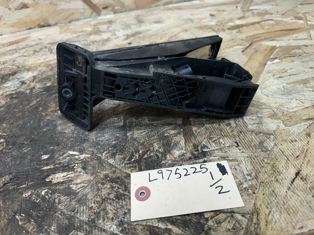 BMW 2011-2017 F25 X3 E90 F10 GAS ACCELERATOR THROTTLE PEDAL OEM 6852644