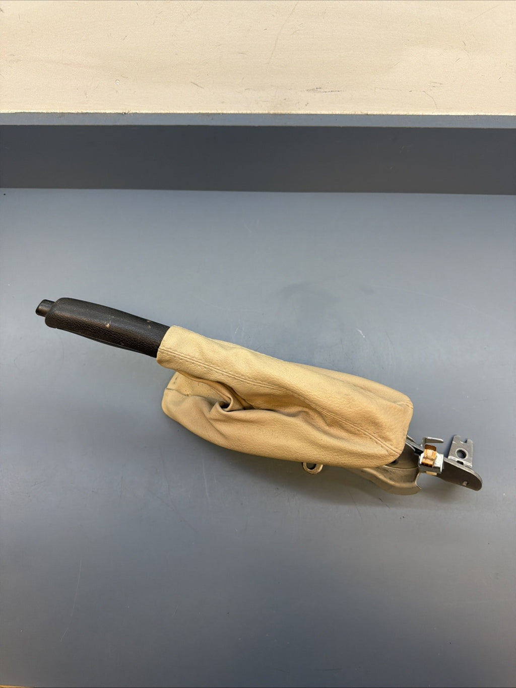  01-06 BMW E46 3 Series Parking Brake Handle W/ Leather Boot 1164485 OEM BEIGE