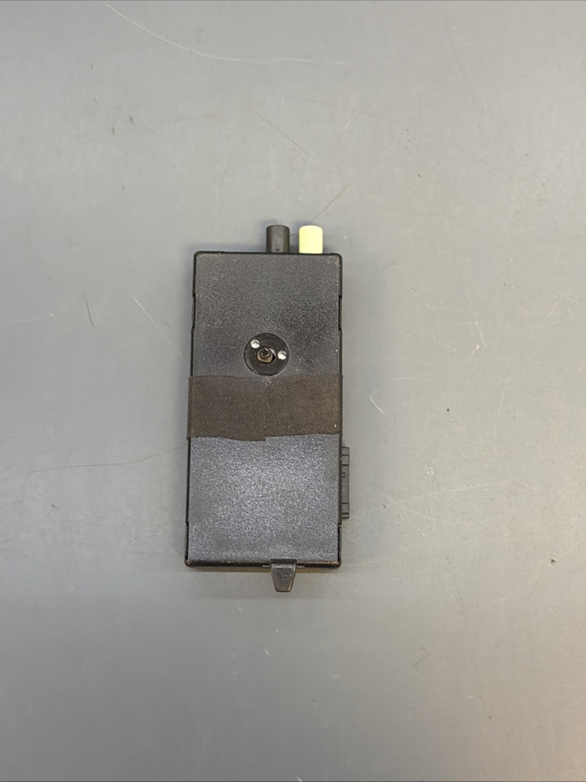 12-18 BMW F30 F32 F34 AM/FM Antenna Amplifier Control Module 9231178 OEM