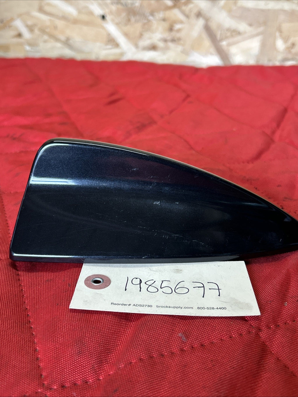 2007-2013 BMW X5 E70 Drive Shark Fin Antenna Cover OEM 6982665