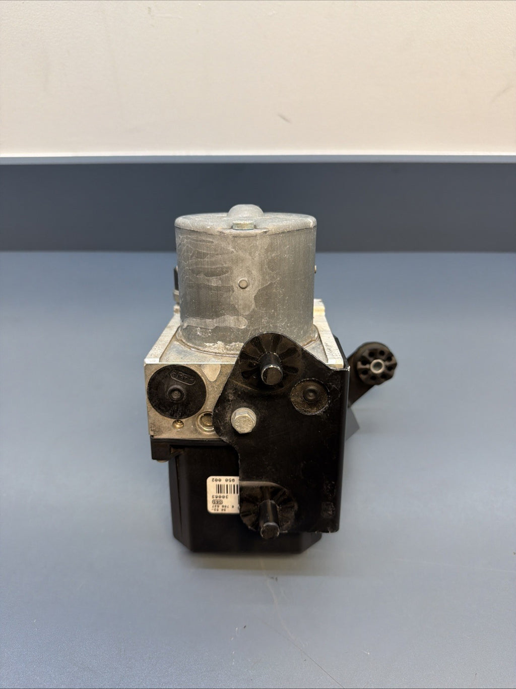 1999-2003 BMW E39 E38 5/7 Series Anti Lock Brake ABS Pump Module OEM 6758969