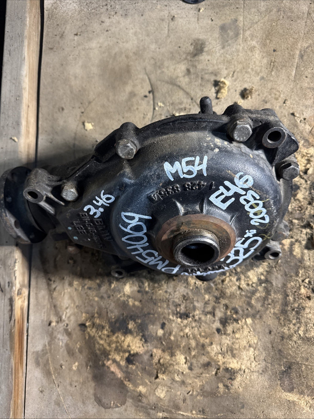 Front Differential Carrier Final 3.46 Drive AWD Diff OEM BMW E46 325 