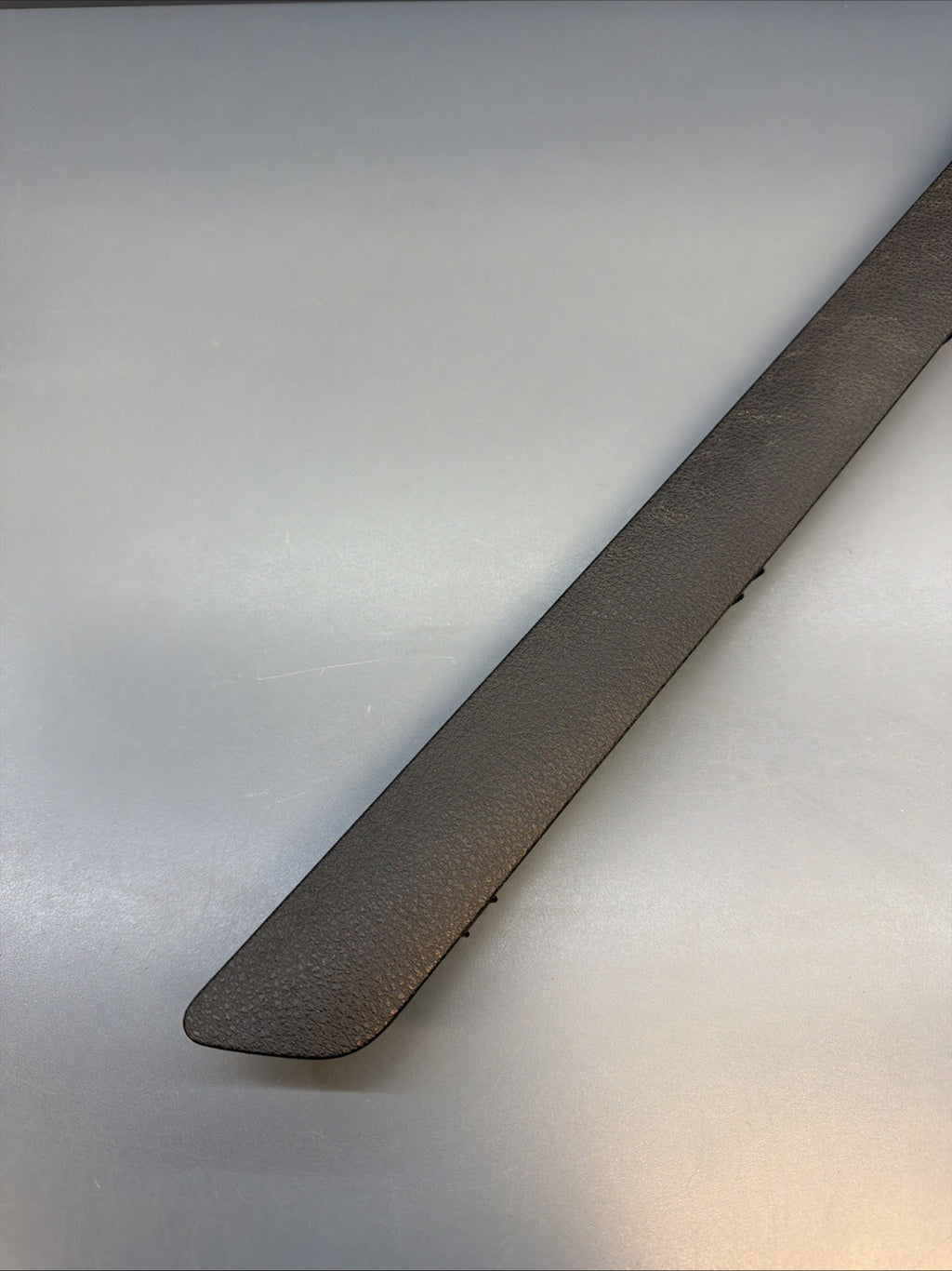 09-15 BMW 740i 740Li 750i Rear Left Driver Side Inner Door Sill Trim 9123813