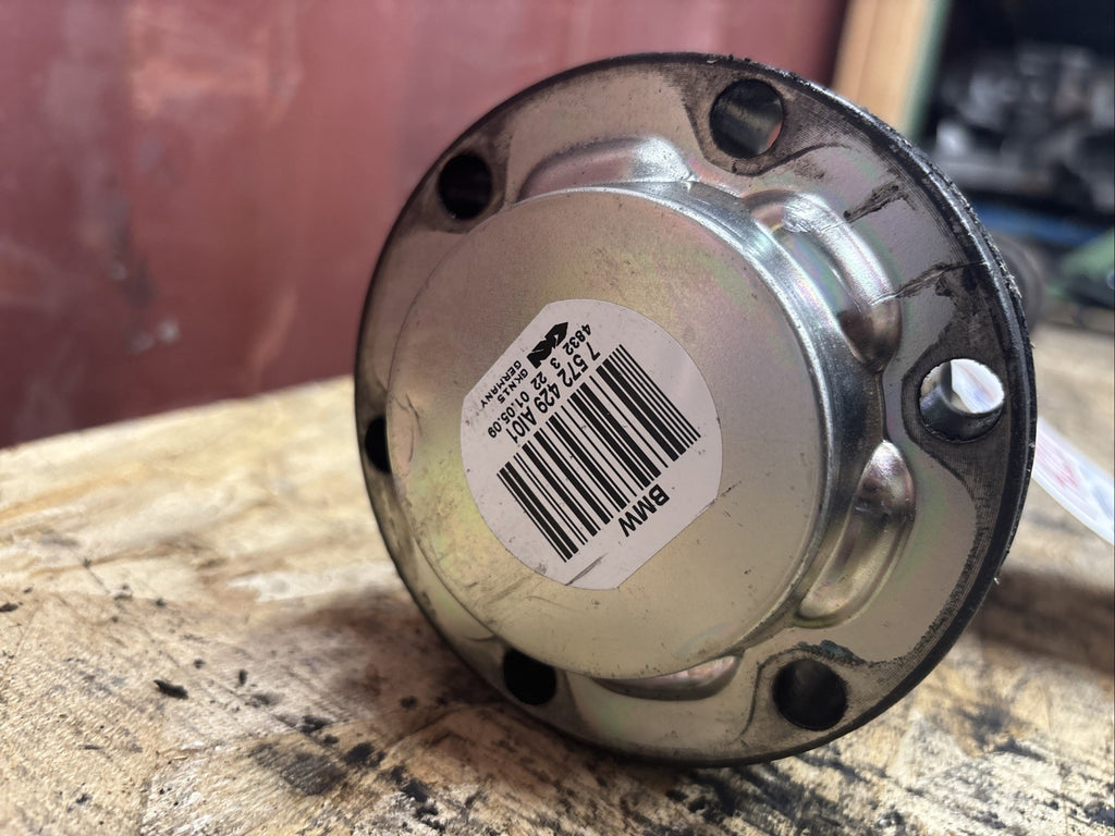 BMW OEM CV AXLE REAR LEFT  5 SERIES E60 USED N54 ENGINE 2003-2010 3320 7572429