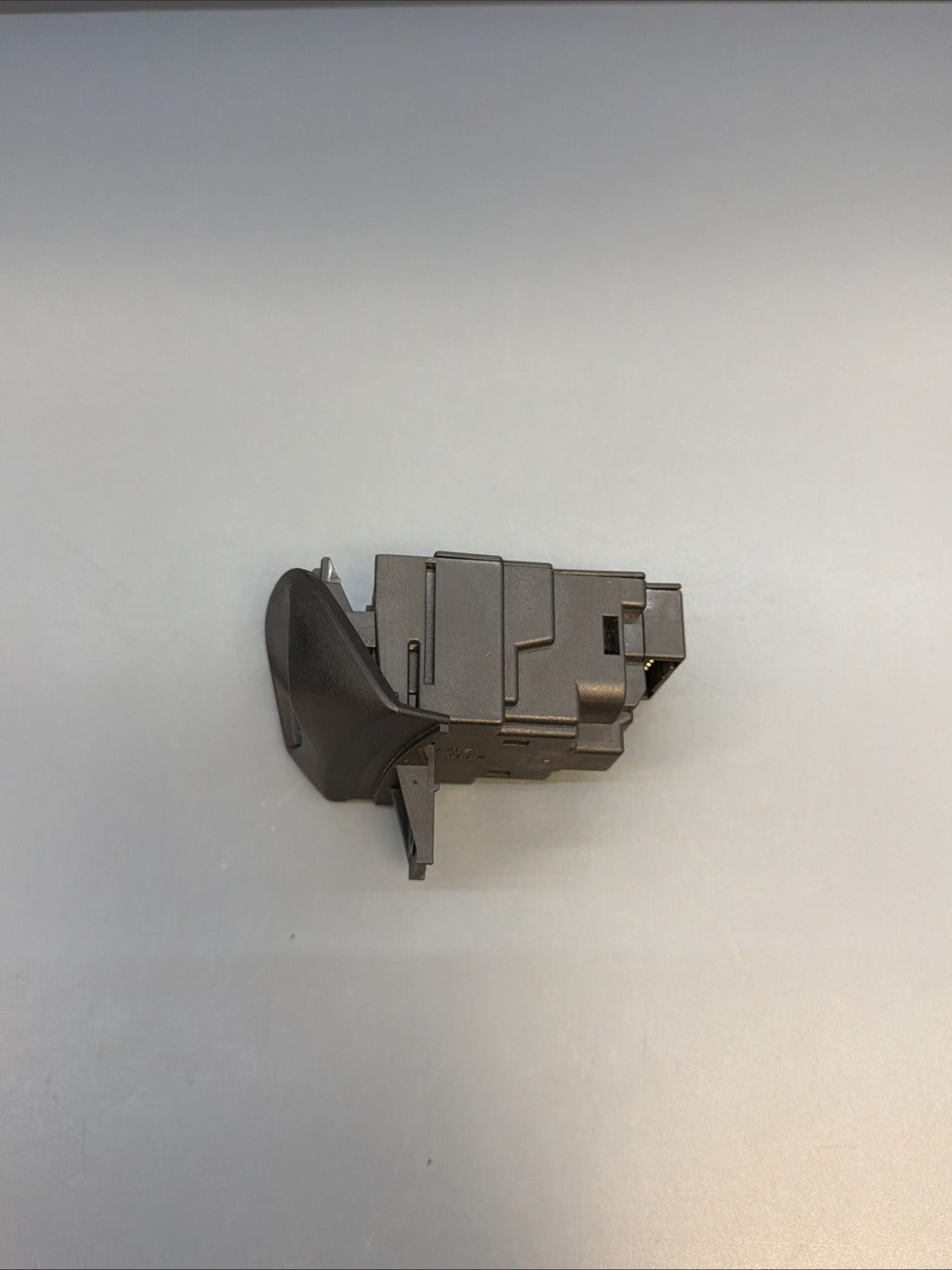 13-15 BMW X1 E84 IGNITION LOCK REMOTE SWITCH CONTROL MODULE 9194399