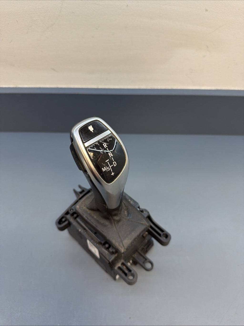 12-17 BMW X3 F25 Sport Automatic Transmission Gear Selector Shifter 9260974 OEM
