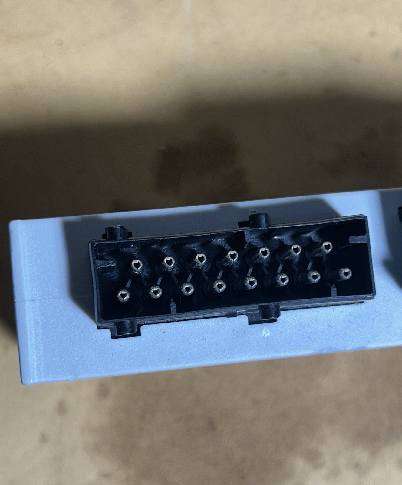 2001-2003 BMW 325i 330i M3 BCM Body Control Module 6907663 OEM