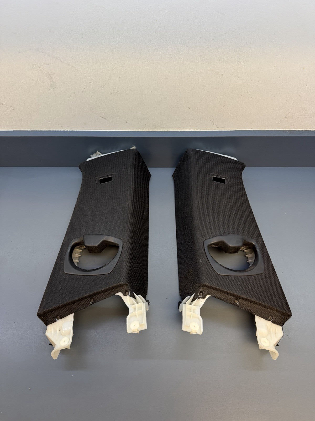 2015 - 2020 BMW F82 M4 COUPE RIGHT & LEFT B PILLAR TRIM PAIR 7276894 7276893