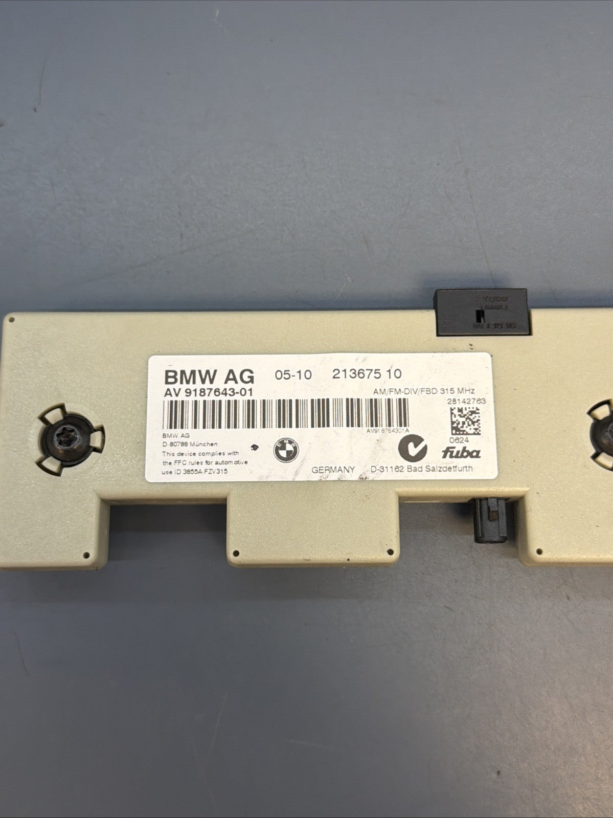 2008 - 2013 BMW E92 E90 E93 M3 Radio Antenna Amplifier Module 9187643-01 OEM