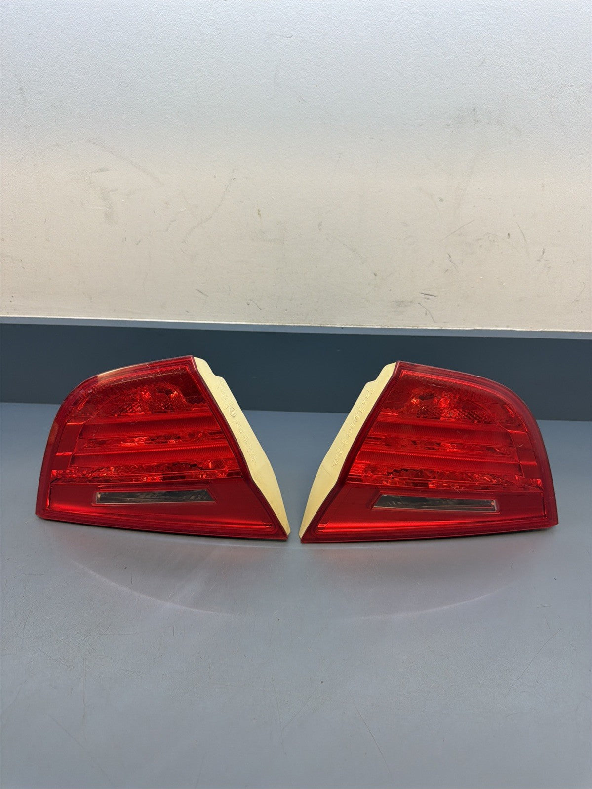 09-11 BMW E90 SEDAN LCI Rear Left Right Inner Tail Light Set OEM 7154155 7154156