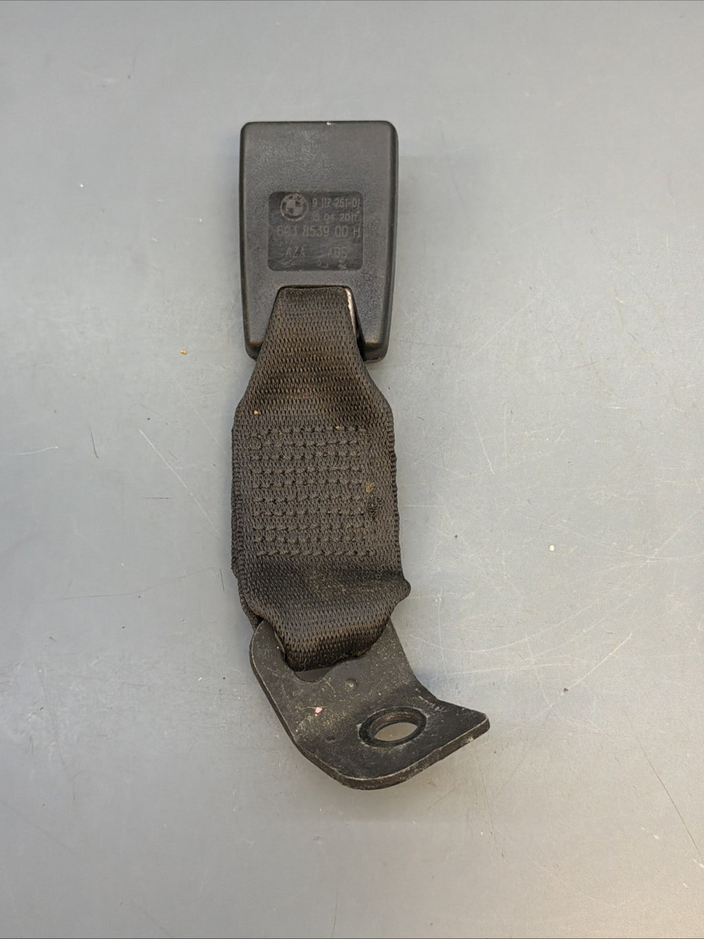 OEM 2006-2013 BMW 328I 335I Rear Left/Right Seat Belt Buckle 9117261 BLACK