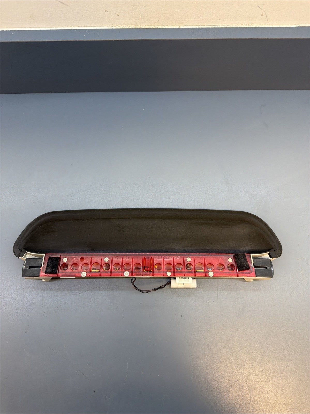 07-13 BMW 335I 328I E92 COUPE REAR 3RD THIRD TAIL BRAKE STOP LIGHT LAMP 7174628