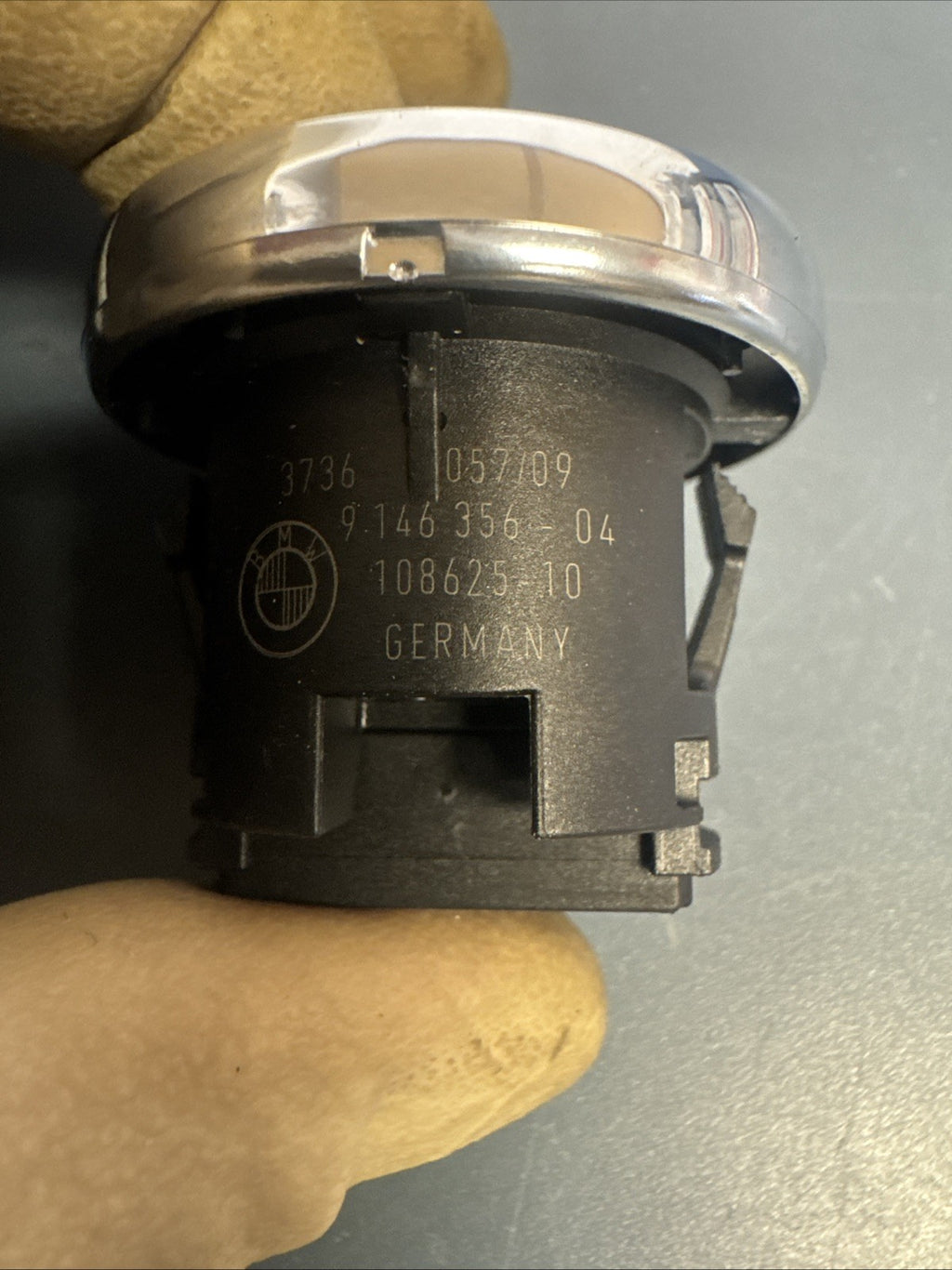 07-13 BMW 335xi 335i 328i 328xi E92 E90 Engine Start Stop Push Button 9146356-04