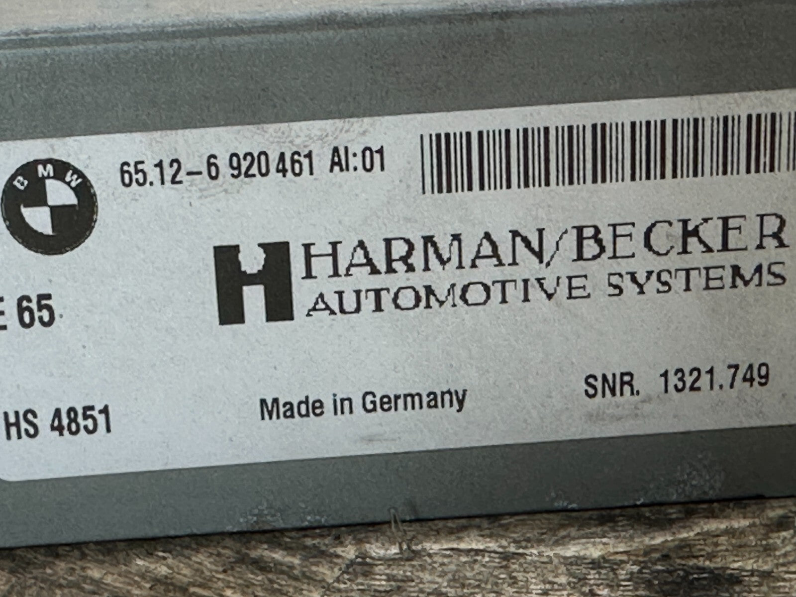 BMW 2004-2010 E60 5 SERIES HARMAN BECKER HiFi AUDIO AMPLIFIER OEM 6920461