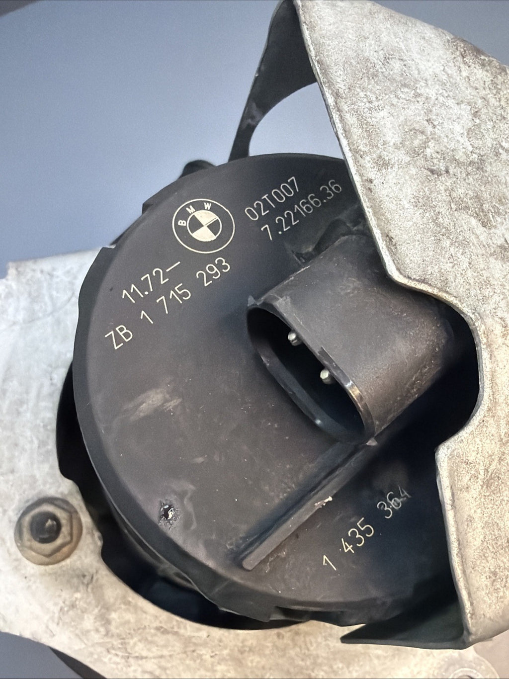 1999-2005 BMW OEM 3 Series E46 E53 Secondary Air Pump Smog 72216636