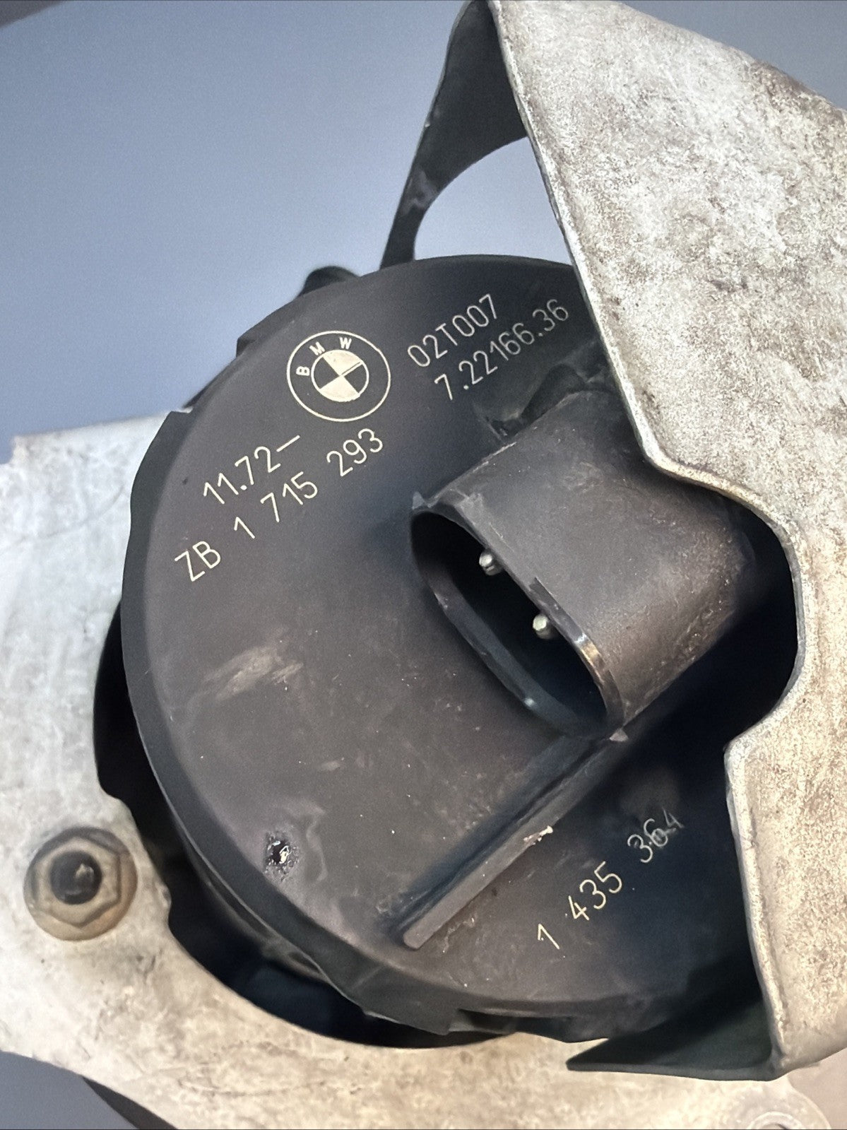 1999-2005 BMW OEM 3 Series E46 E53 Secondary Air Pump Smog 72216636