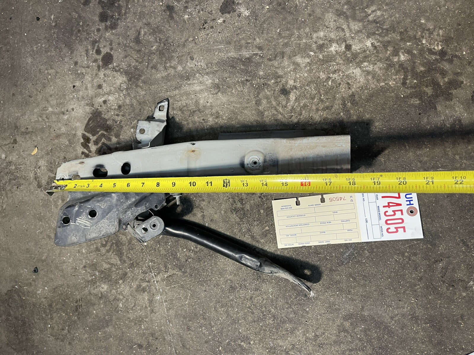 07-11 BMW E92 E93 M3 Front Right Fender Apron SECTION OEM