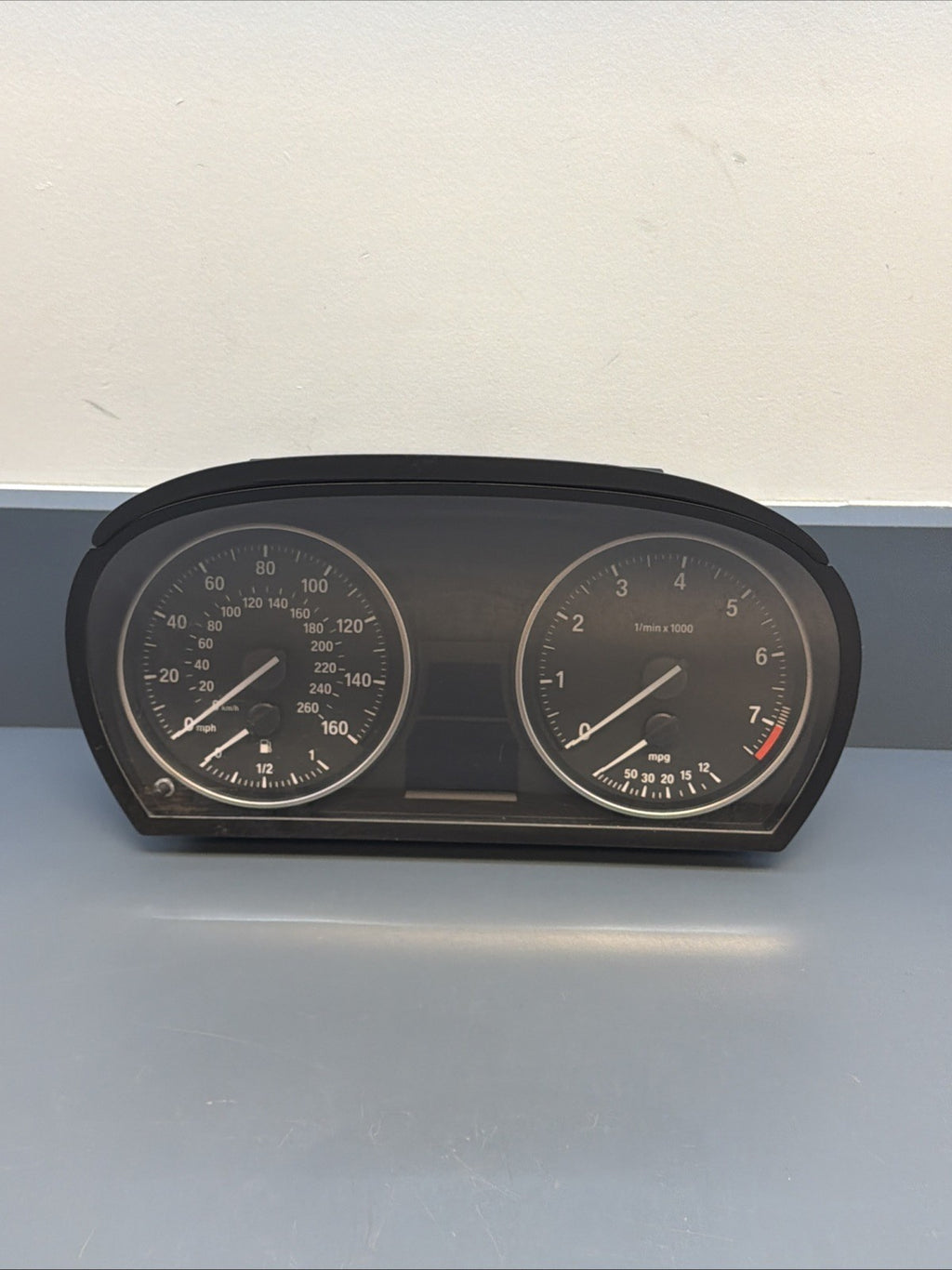 BMW 2006-2012 E90 3 SERIES SPEEDOMETER INSTRUMENT GAUGE CLUSTER MPH 9242367