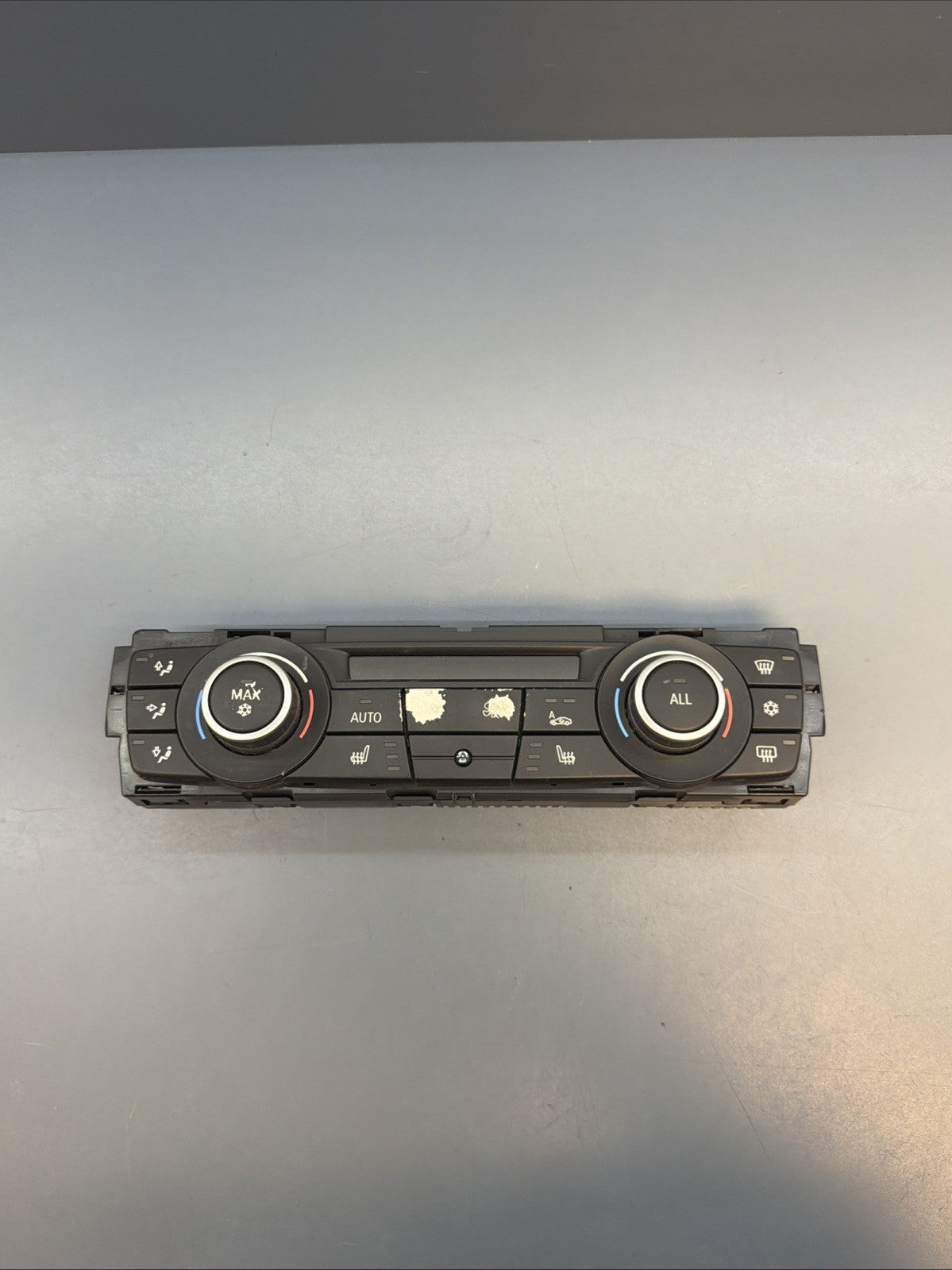 BMW X1 E90 E91 E92 Climate Control Panel A/C Air Condition Module 9242409 *NOTE*