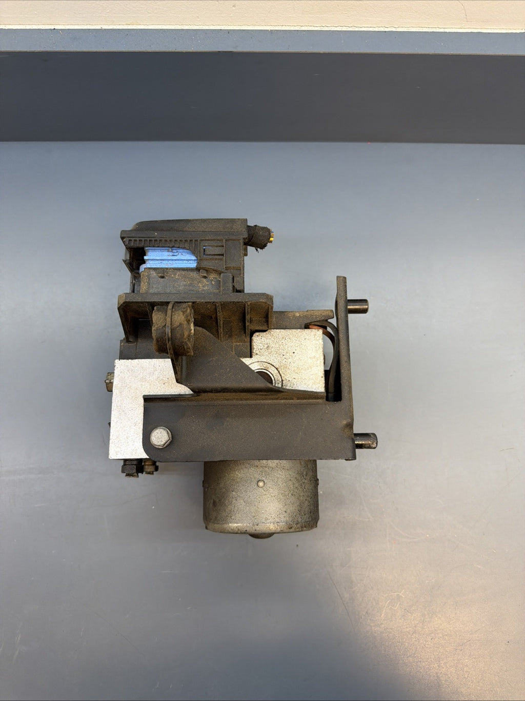 BMW E39 E38 ABS Module Hydraulic Anti Lock Brake Pump 1164241