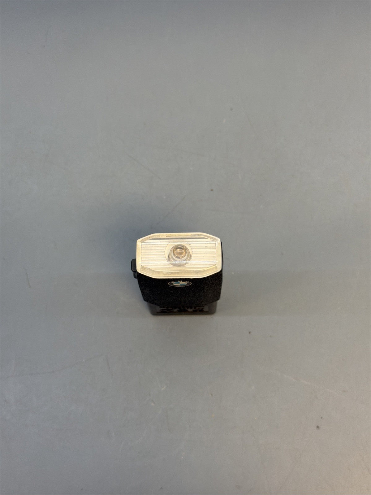 BMW E38 E39 E46 E52 E53 E60 E63 E64 GLOVE BOX RECHARGEABLE FLASH LIGHT 8360066