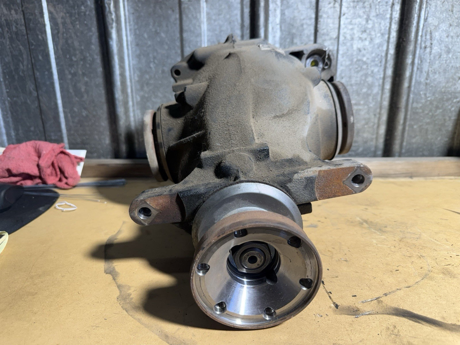 08-10 BMW E64 650i Rear Differential Diff Axle Carrier 3.46 7559365 OEM 110k