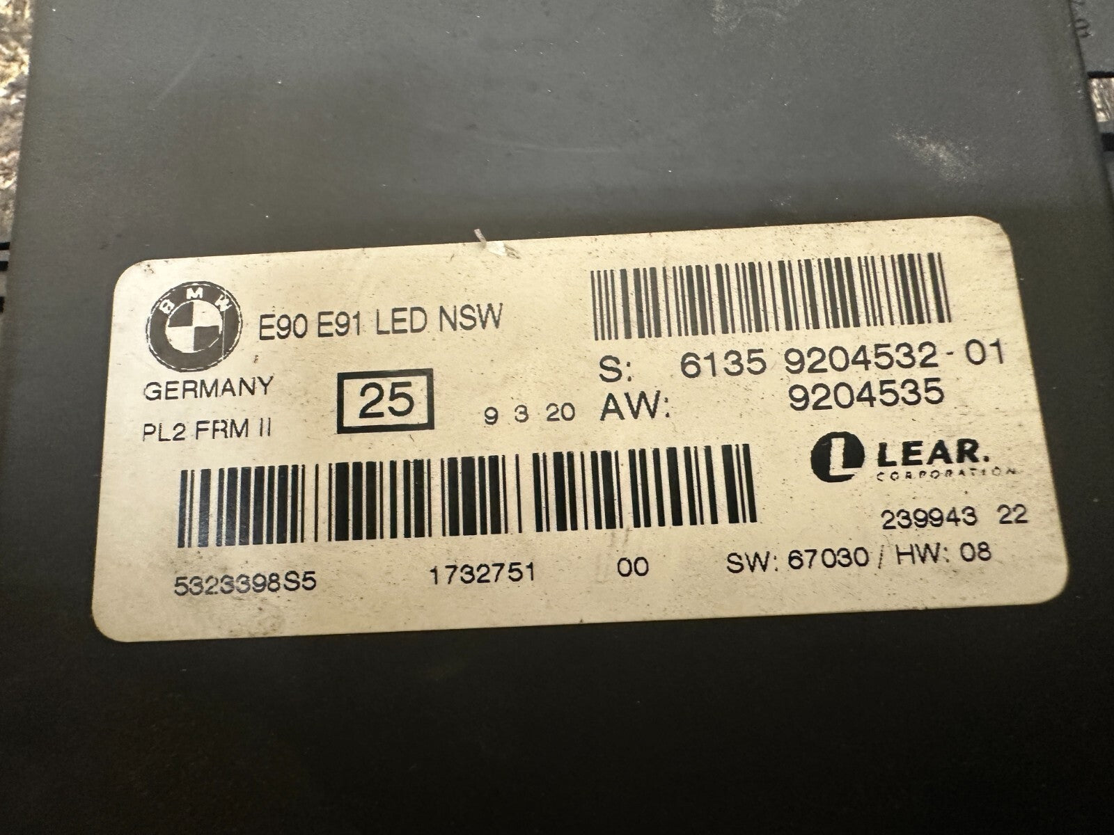 BMW 2009-2013 E90 LCI FOOTWELL LIGHTING CONTROL MODULE OEM 9204532 OR 9204535