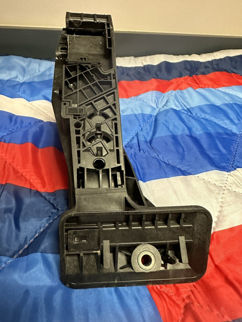 BMW E60 E90 E92 F10 FLOOR GAS ACCELERATOR FOOT PEDAL OEM 6858574