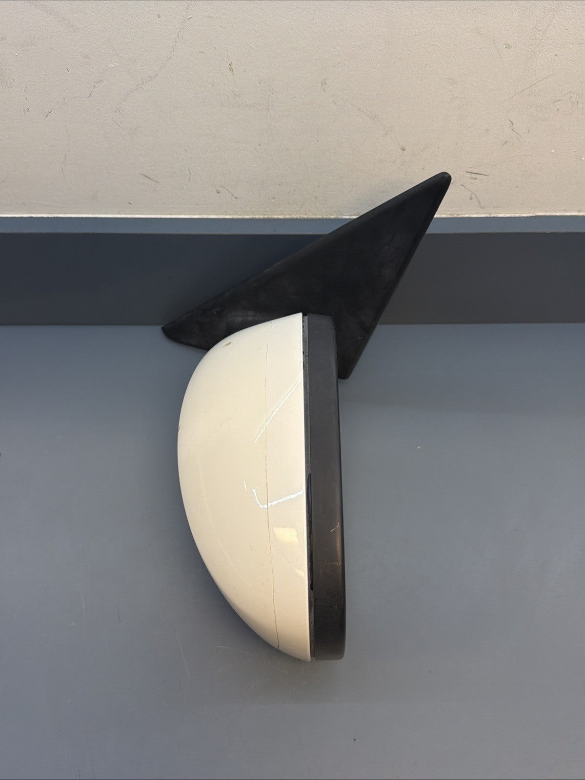 09-11 BMW E90 328i 335d Front Left Driver Side Mirror Assembly White7182695 OEM