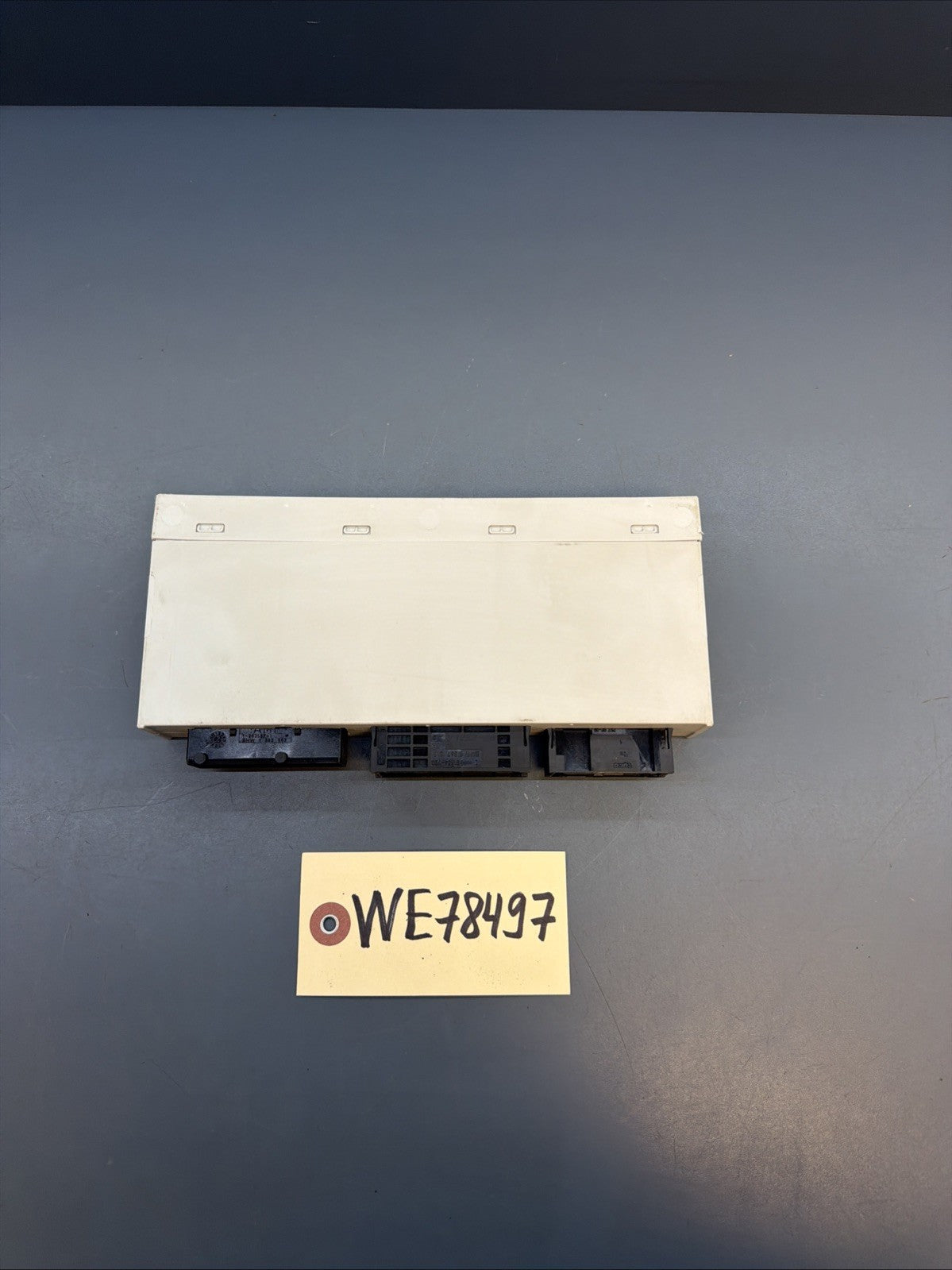 BMW 2003-2010 E83 X3 BODY CONTROL MODULE BCM OEM 6963338