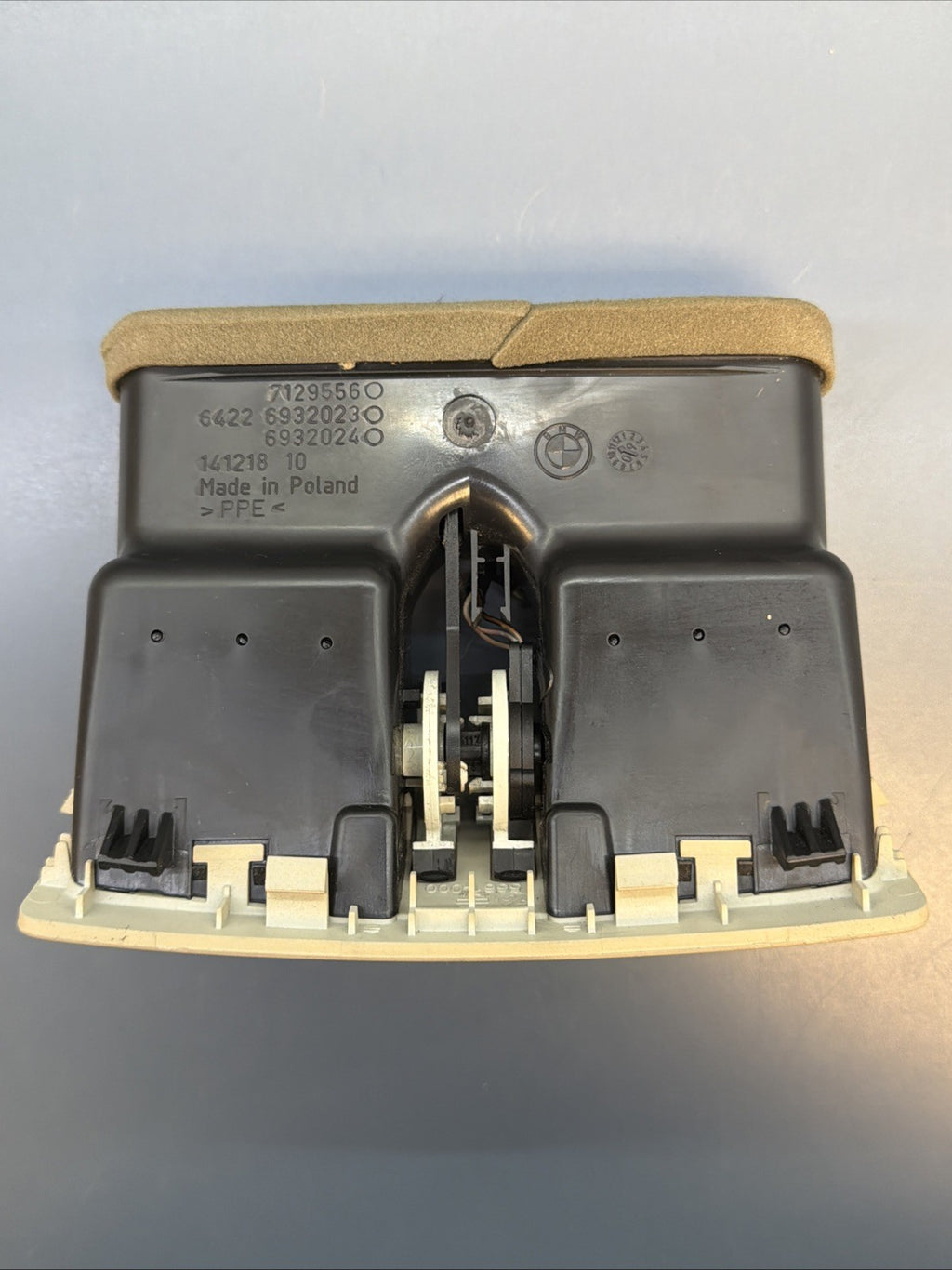 BMW 3 Series E90 Centre Console Vents 7210648 OEM