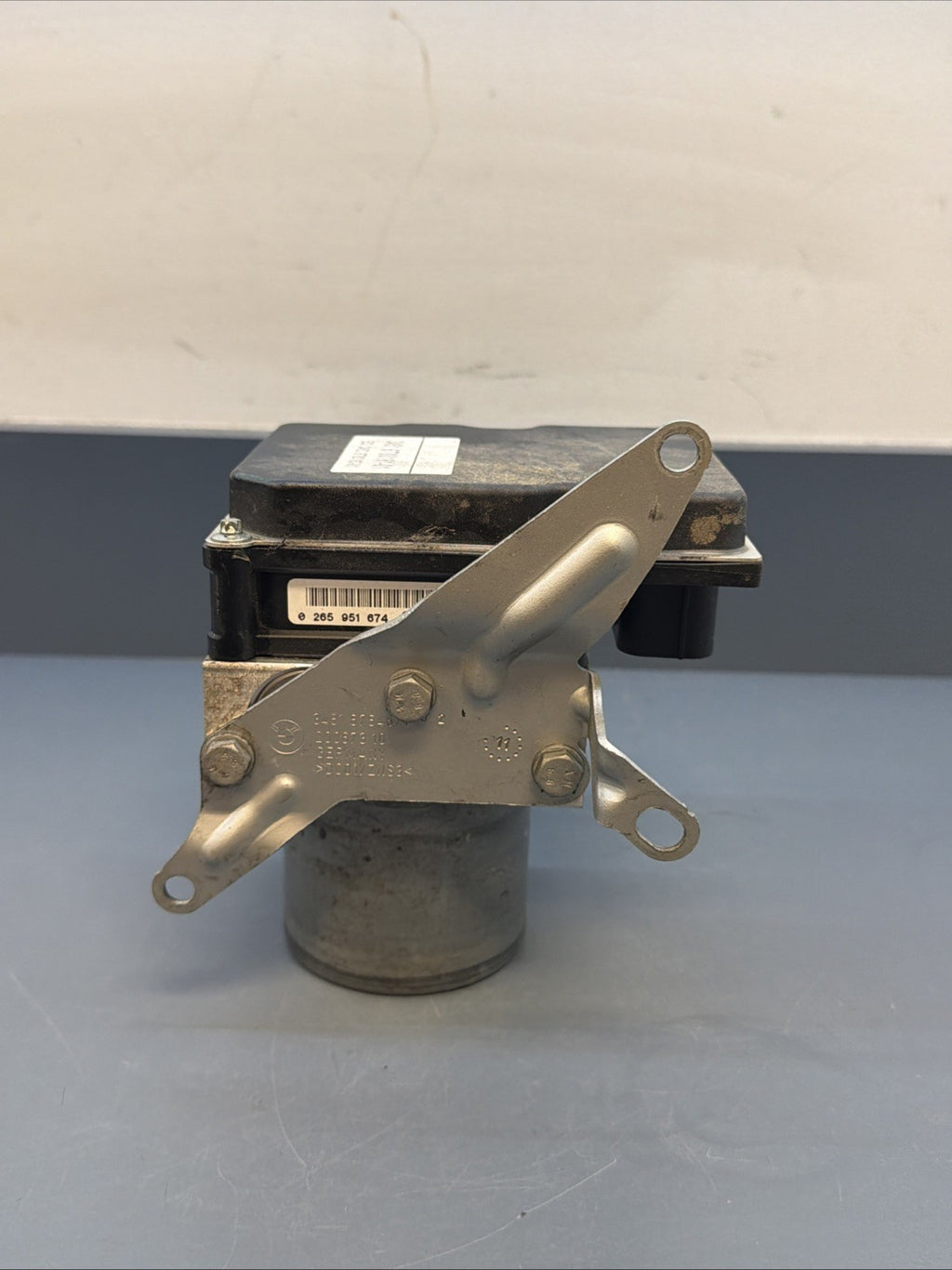 BMW 06-11 E90 ABS ANTI LOCK BRAKE PUMP+CONTROL MODULE OEM 6780161