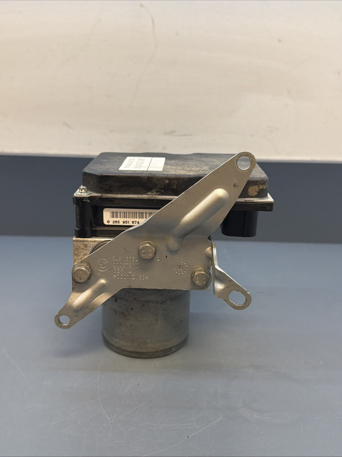 BMW 06-11 E90 ABS ANTI LOCK BRAKE PUMP+CONTROL MODULE OEM 6780161