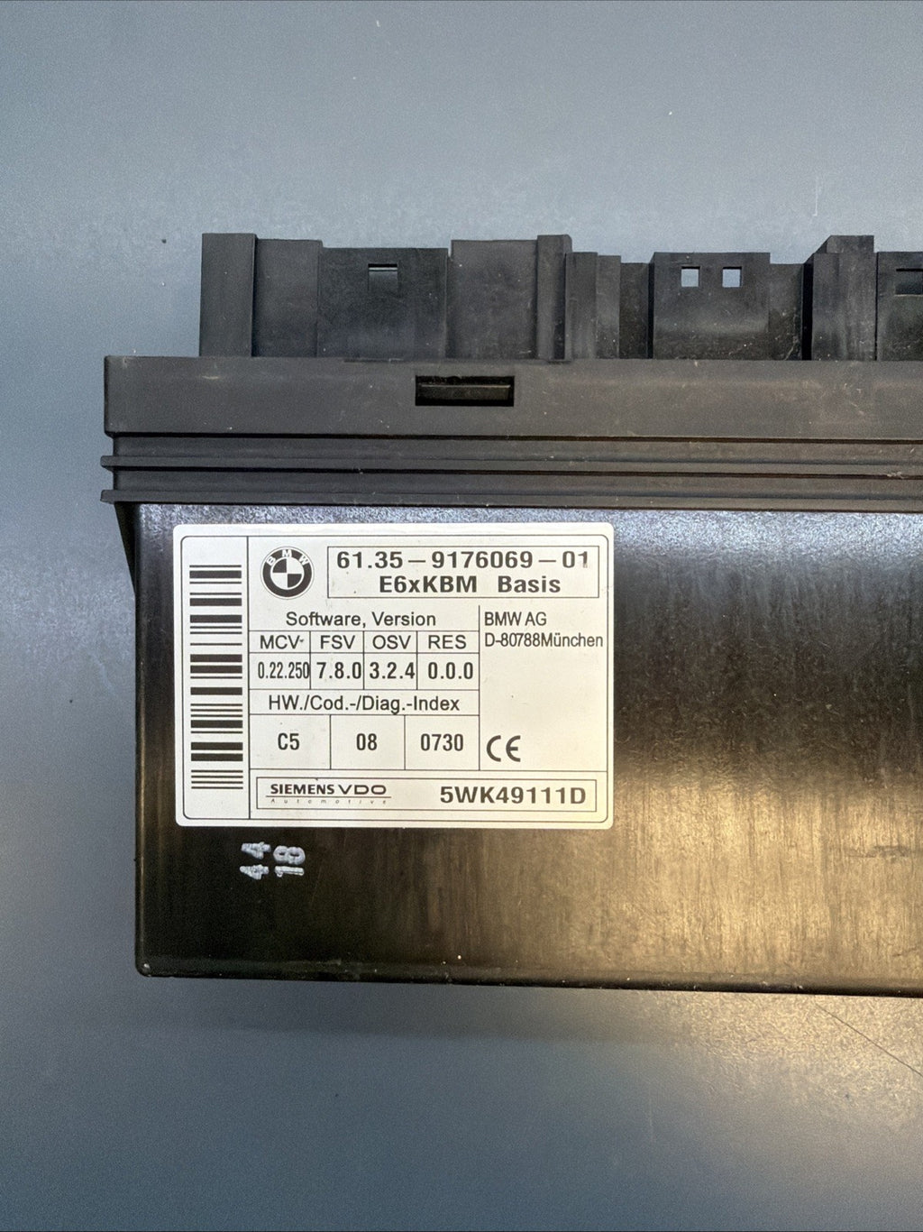 2008-2010 BMW 528i 535i General Body Control Module 61.35 9176069-01 OEM