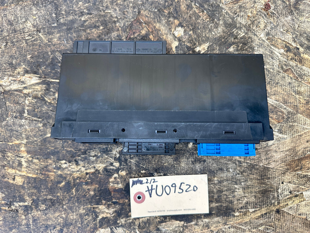 BMW 11-13 E88 1 SERIES CONVERTIBLE BODY CONTROL MODULE BCM OEM 9298947