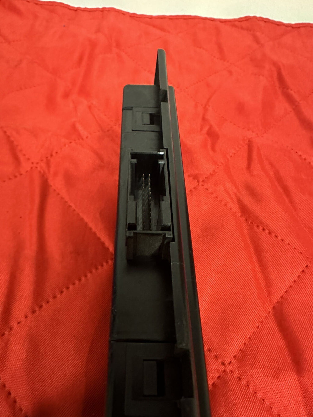 BMW E87 E90 E91 PL2  FOOTWELL MODULE HEADLIGHT CONTROL MODULE FRMFA OEM 6988000