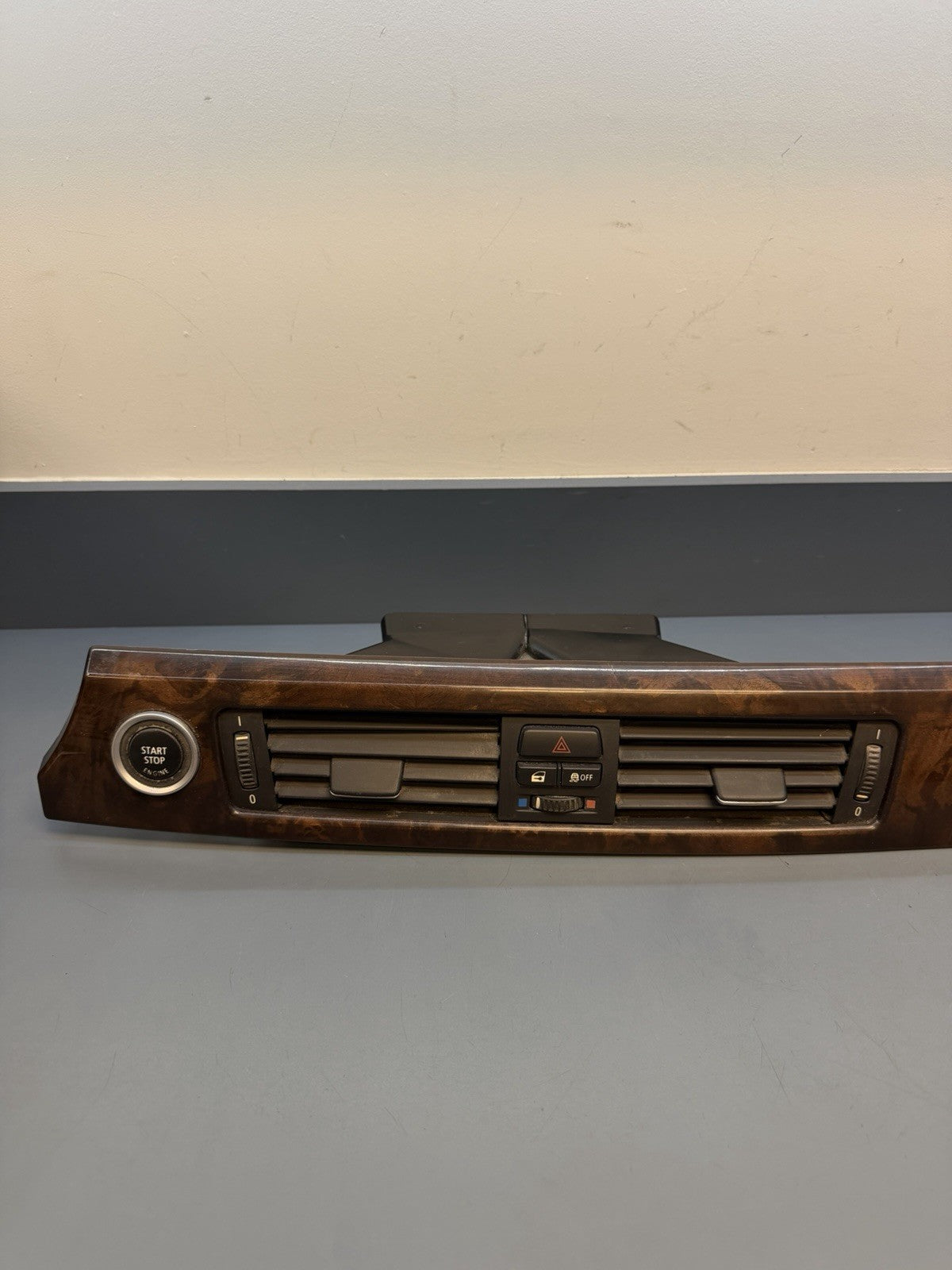 07-13 BMW 335i E90 E92 Center Dashboard Trim Panel Wood Grain Vents 6985540