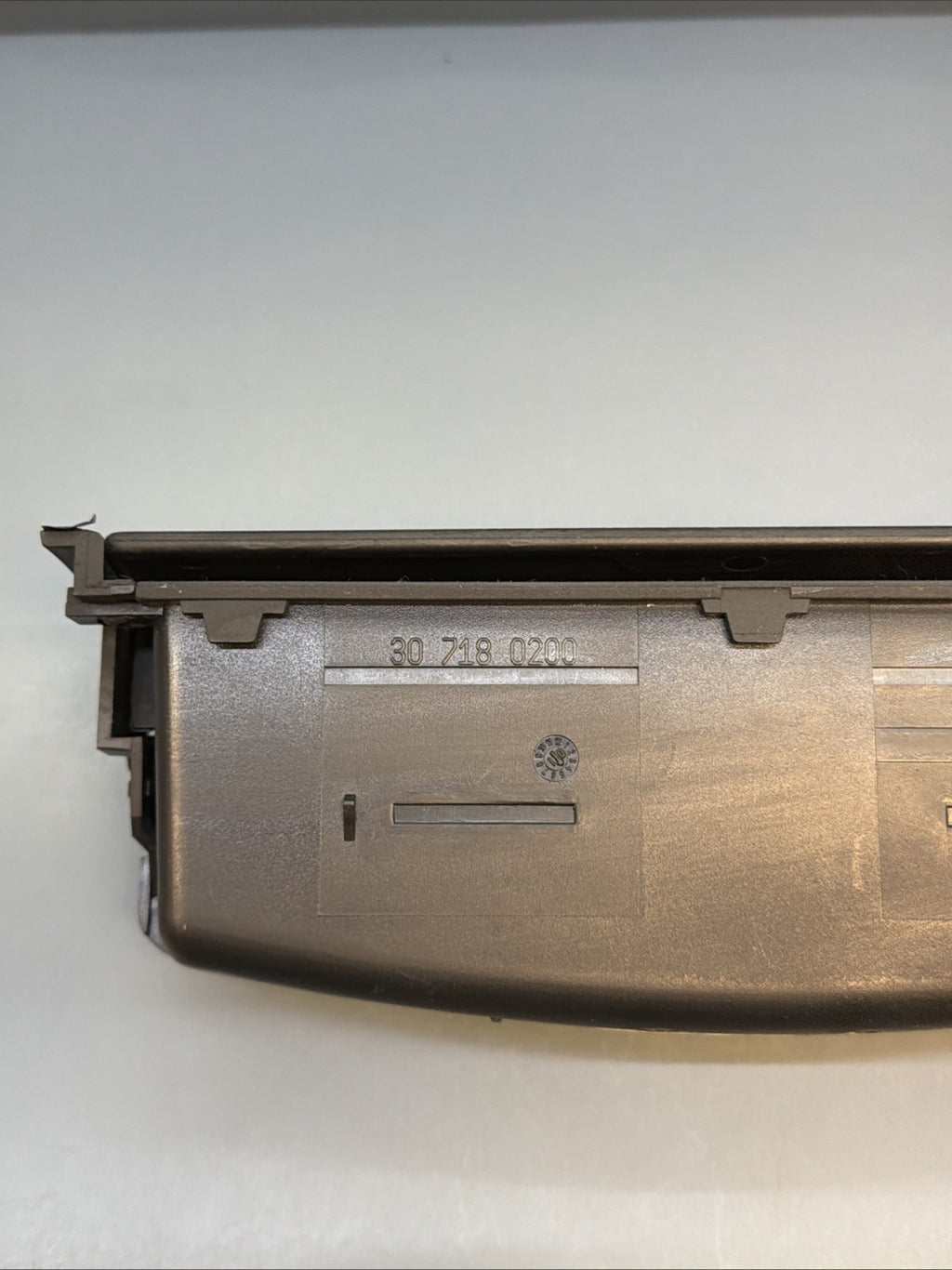 2000-2006 BMW E46 3 Series Dash Center Compartment Storage Box OEM 307180200